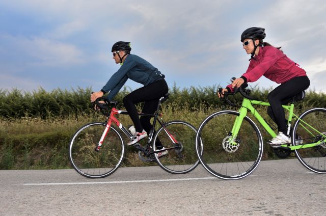 Cyklister på landsväg