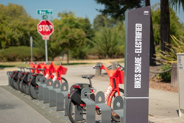 Lånecyklar & Hyrcykelsystem